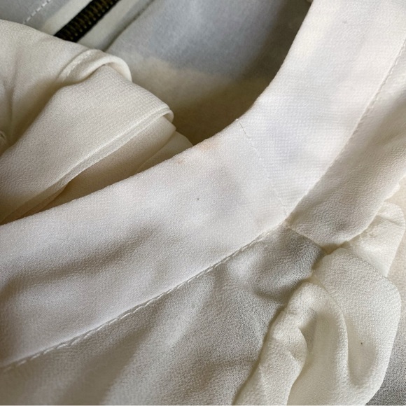 🐚 CLASSY BOW TIE PUFF SLEEVE SHEER BLOUSE! - Picture 13 of 15